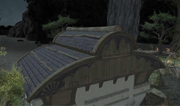 Toit de pavillon en pierre sombrelinçois