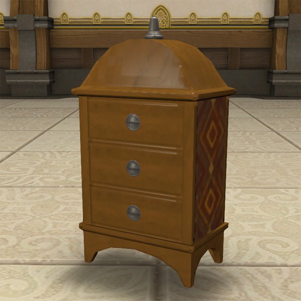 Petite commode sombrelinçoise