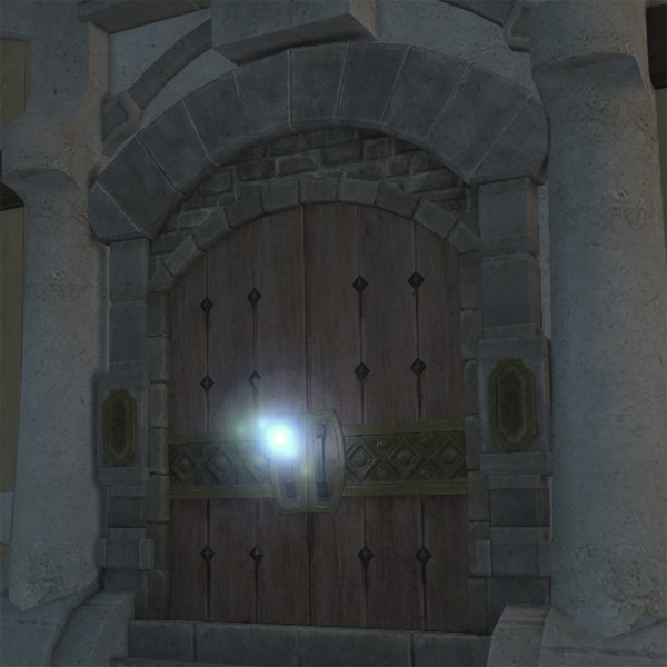 Porte cloutée noscéenne